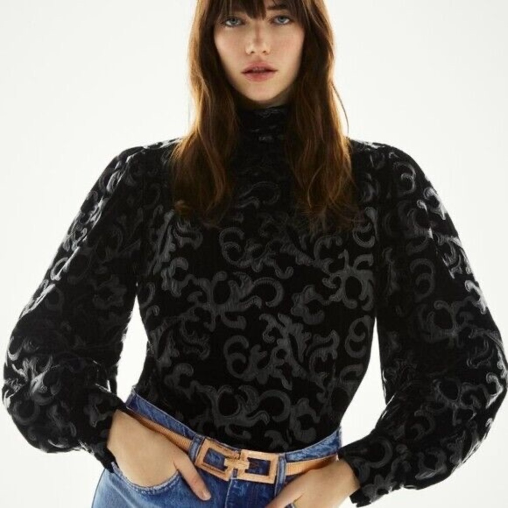 Zara turtleneck blouse